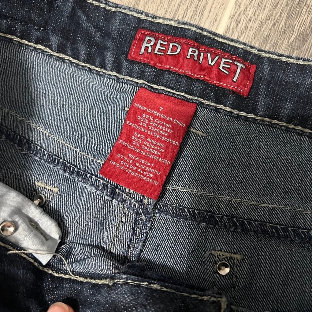 Red Rivet Jeans - Picture 3 of 6